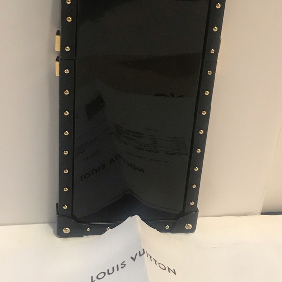 Louis Vuitton IPhone case - Picture 6 of 6